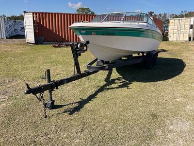 REGAL VALANTI 170 Power Boat