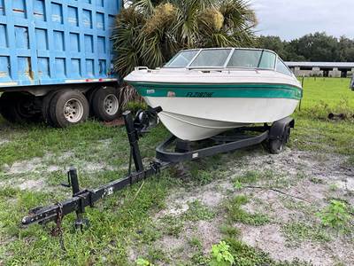 REGAL VALANTI 170 Power Boat