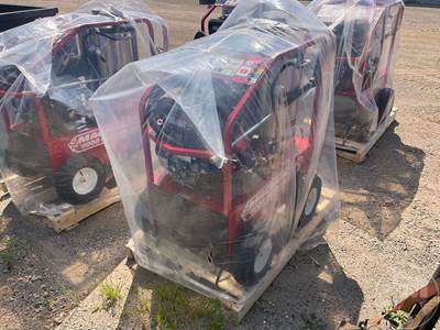 Easy Kleen MAGNUM 4000 Pressure Washer