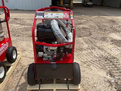 Easy Kleen MAGNUM GOLD 4000 SERIES Pressure Washer