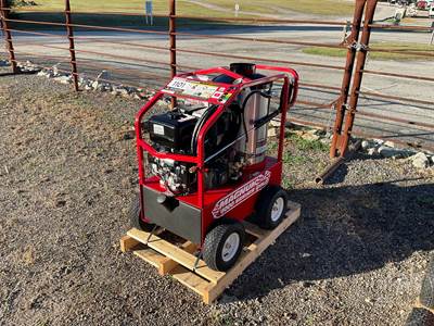 Easy Kleen MAGNUM GOLD 4000 SERIES Pressure Washer