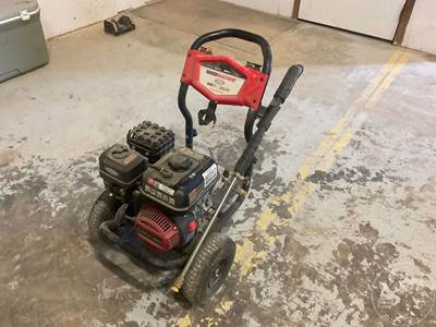SIMPSON Pressure Washer