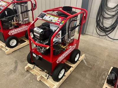 MAGNUM 4000 SERIES Pressure Washer