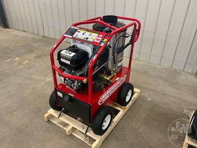 MAGNUM 4000 SERIES Pressure Washer