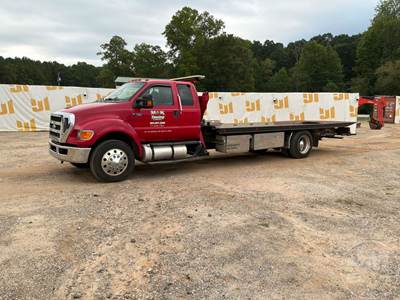 Ford F-750 Rollback Tow Truck