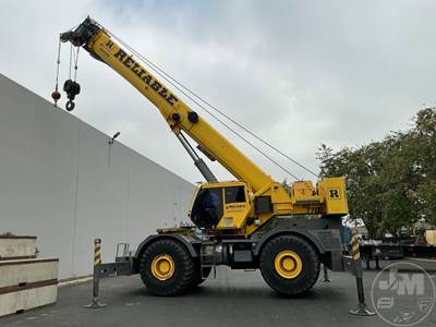 Grove RT770E Rough Terrain Crane