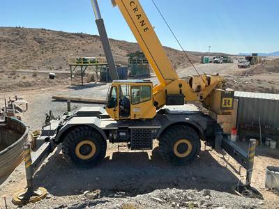 Grove RT880E Rough Terrain Crane