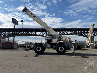 Terex RT 335-1 Rough Terrain Crane