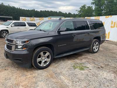 Chevrolet Suburban LS