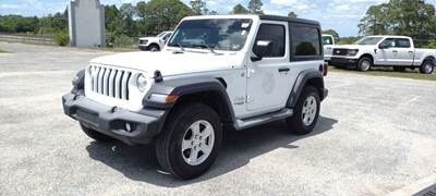 Jeep Wrangler Sport