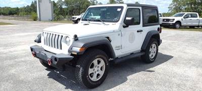 Jeep Wrangler Sport