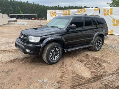 Toyota 4Runner SR5