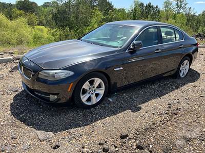 BMW 528i Salvage Truck