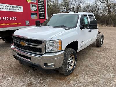 Chevrolet Silverado 3500HD Salvage Truck