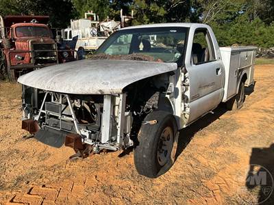 Chevrolet Silverado Salvage Truck