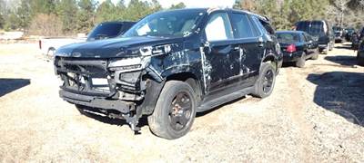 Chevrolet Tahoe Salvage Truck
