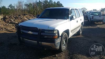 Chevrolet Tahoe Salvage Truck