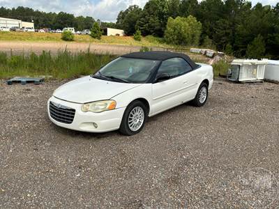 Chrysler Sebring Salvage Truck