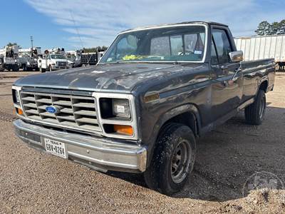 Ford F-150 Salvage Truck
