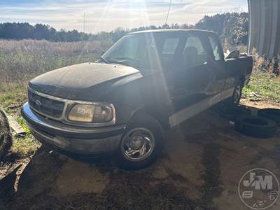 Ford F-150 Salvage Truck