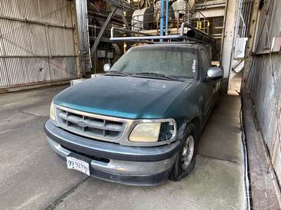 Ford F-150 Salvage Truck