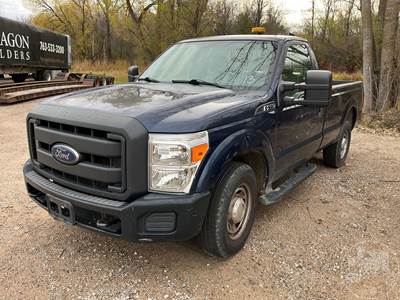 Ford F-250 Salvage Truck