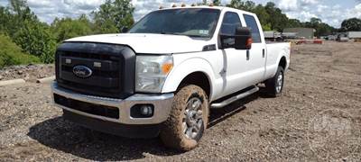Ford F-250 XL Salvage Truck