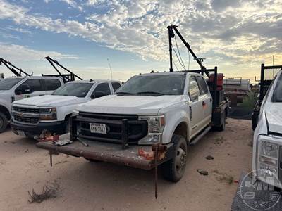 Ford F-350 Salvage Truck