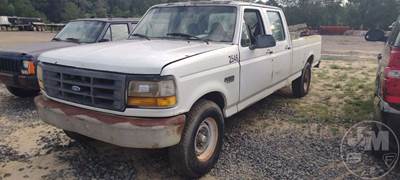 Ford F-350 XL Salvage Truck