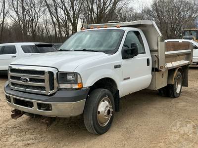 Ford F-550 Salvage Truck
