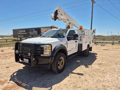 Ford F-550 Salvage Truck