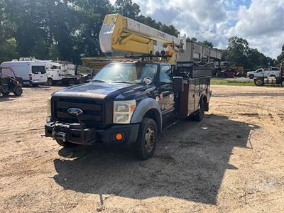 Ford F-550 Salvage Truck