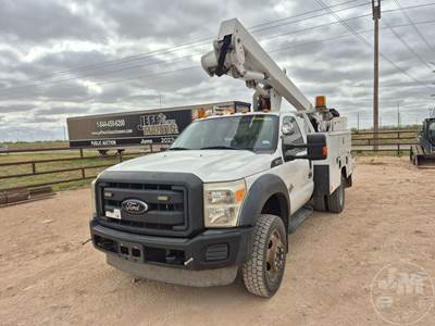 Ford F-550 Salvage Truck