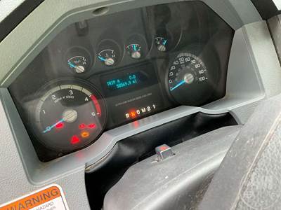 Ford F-750 Salvage Truck