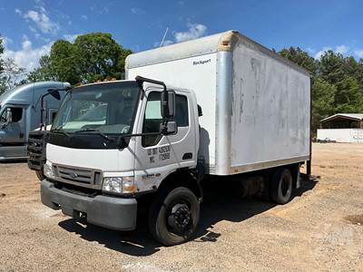 Ford Low Cab Forward (LCF) Salvage Truck