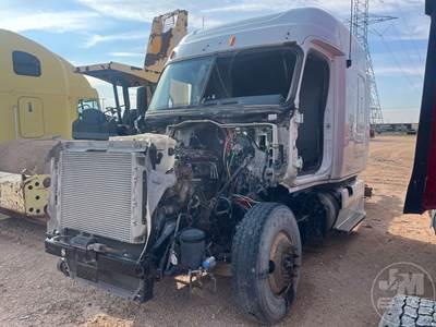 Freightliner Salvage Truck