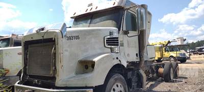 Freightliner Coronado 122 SD Salvage Truck