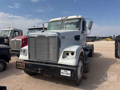 Freightliner Coronado 122 SD Salvage Truck