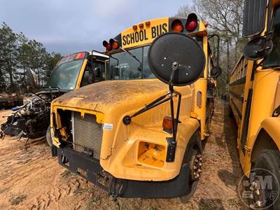 Freightliner FS65 Salvage Truck