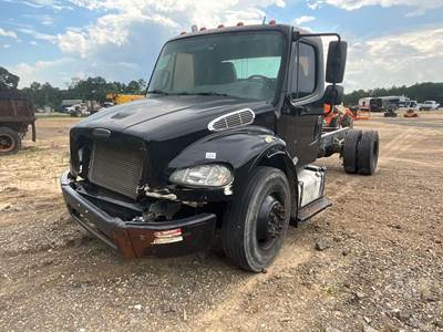 Freightliner M2 Salvage Truck