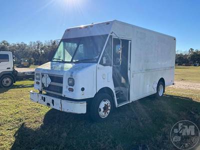 Freightliner MT 45 HEV CHASSIS Salvage Truck