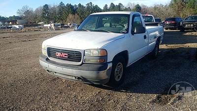 GMC Sierra 1500 Salvage Truck