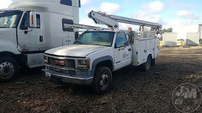 GMC Sierra 3500 Salvage Truck