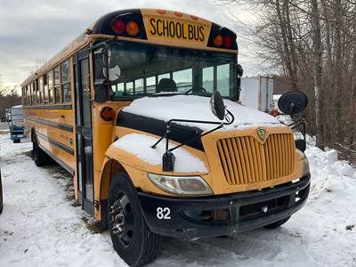 IC Bus PB105 Salvage Truck