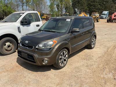 KIA Soul Salvage Truck