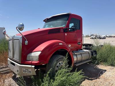 Kenworth T880 Salvage Truck