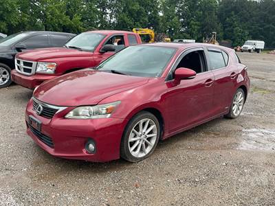Lexus CT Salvage Truck