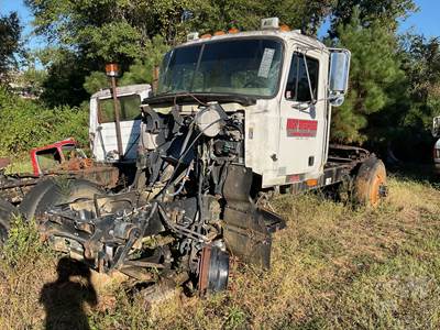 Mack CH613 Salvage Truck