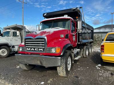 Mack Granite Salvage Truck