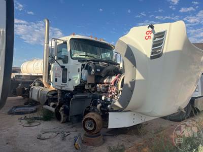 Mack Granite GU713 Salvage Truck